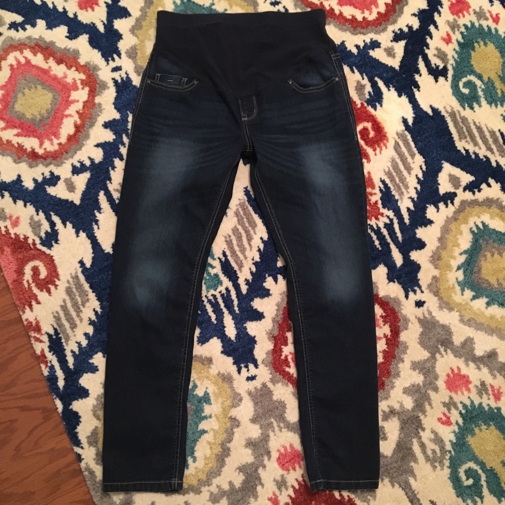 Old Navy Maternity Skinny Jeans size 6